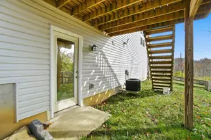 940 Shadowridge Dr, Elsmere, KY 41018 - Photo 37