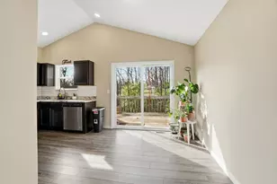 940 Shadowridge Dr, Elsmere, KY 41018 - Photo 7