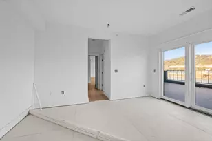 745 Manhattan Blvd, Dayton, KY 41074 - Photo 9