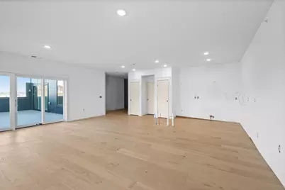 745 Manhattan Boulevard #403, Dayton, KY 41074 - Photo 5