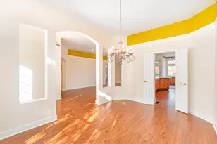 2618 St Charles Cir, Union, KY 41091 - Photo 5