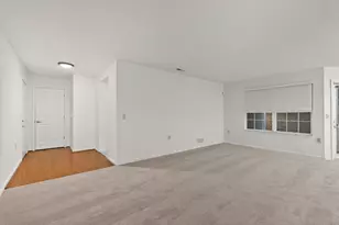 20 Parkside Dr, Florence, KY 41042 - Photo 7