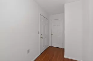 20 Parkside Dr, Florence, KY 41042 - Photo 3