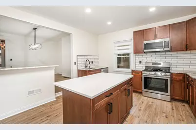 335 E 10th Street, Newport, KY 41071 - Photo 11