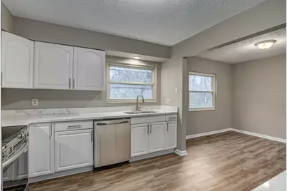 3903 Hunters Green Drive, Florence, KY 41042 - Photo 5