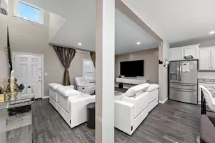 1804 Patton Dr, Hebron, KY 41048 - Photo 9