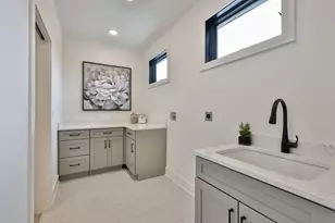 1164 Vistapointe Dr, Park Hills, KY 41011 - Photo 35