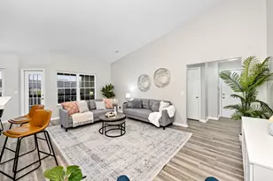 9 Meadow Ln, Highland Heights, KY 41076 - Photo 5