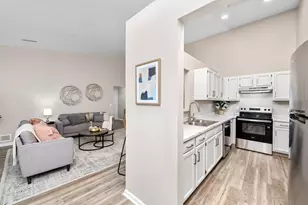 9 Meadow Ln, Highland Heights, KY 41076 - Photo 9