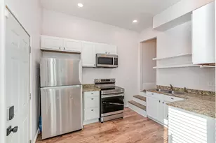 117 W 10th St, Newport, KY 41071 - Photo 5