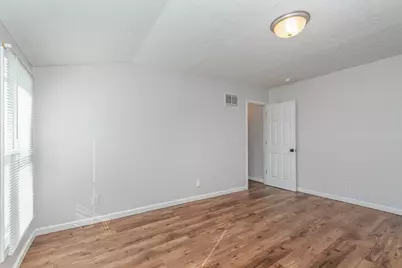 117 W 10th Street, Newport, KY 41071 - Photo 7