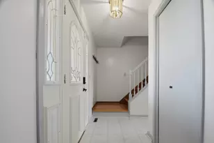 752 Meadow View Dr, Villa Hills, KY 41017 - Photo 3