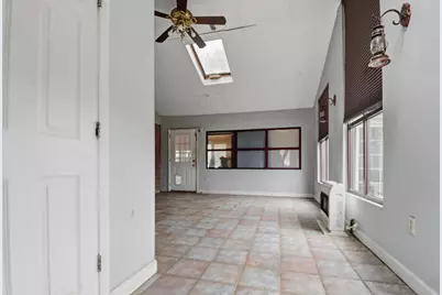 363 Hidden Valley Road, Highland Heights, KY 41076 - Photo 3