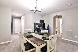 7767 Devonshire Dr, Alexandria, KY 41001 - Photo 11