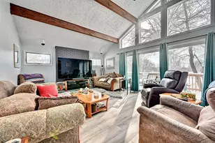 8657 Valleyview Dr, Florence, KY 41042 - Photo 19