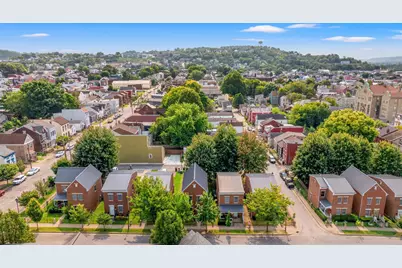 214 W 8th Street, Newport, KY 41071 - Photo 3