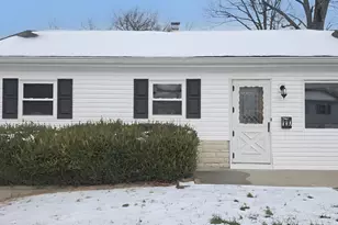 110 Lee St, Elsmere, KY 41018 - Photo 1