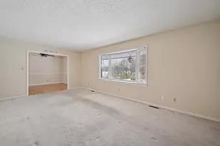 1953 Pieck Dr, Covington, KY 41011 - Photo 7