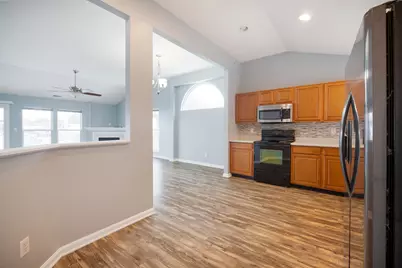 2084 Divot Drive, Burlington, KY 41005 - Photo 9