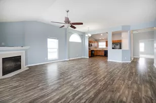 2084 Divot Dr, Burlington, KY 41005 - Photo 5