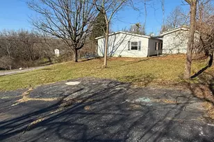 213 S Madison St, Owenton, KY 40359 - Photo 17