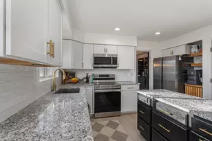 11012 War Admiral Dr, Union, KY 41091 - Photo 9