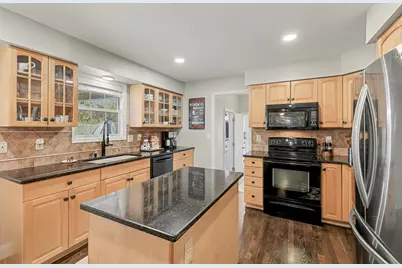 2228 Amsterdam Road, Villa Hills, KY 41017 - Photo 9