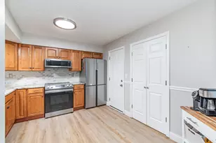 1632 Shady Cove Ln, Florence, KY 41042 - Photo 7