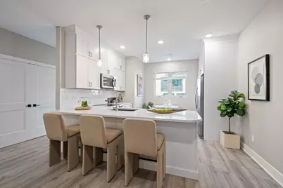 100 W 14th Street #C, Newport, KY 41071 - Photo 7