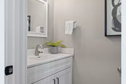 100 W 14th Street #C, Newport, KY 41071 - Photo 25