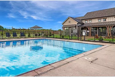 3931 Volterra Lane #301B, Covington, KY 41017 - Photo 9