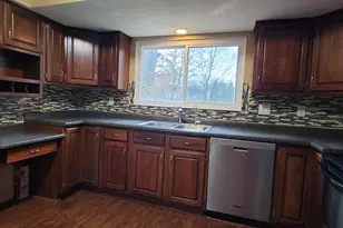 6781 Upland Ct, Florence, KY 41042 - Photo 3