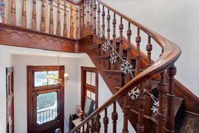 411 E 10th Street, Newport, KY 41071 - Photo 5