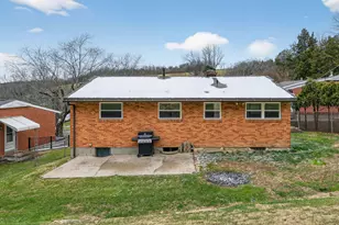 20 Elmwood Cir, Alexandria, KY 41001 - Photo 5