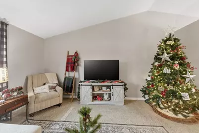 8 N Longwood Lane, Alexandria, KY 41001 - Photo 5