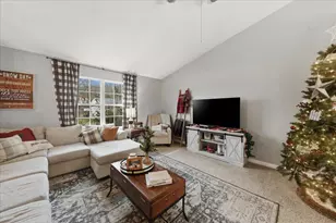 8 N Longwood Ln, Alexandria, KY 41001 - Photo 3