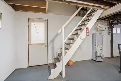 2001 Alexandria Pike, Newport, KY 41076 - Photo 35