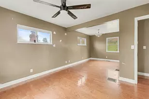 54 Pleasant Dr, Highland Heights, KY 41076 - Photo 9