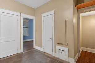 37 Parkview Ave, Newport, KY 41071 - Photo 7