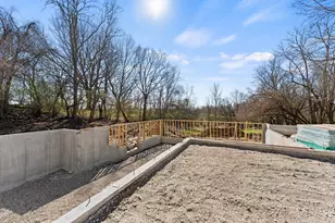 192 Kentucky Dr, Newport, KY 41071 - Photo 5