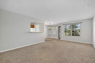 32 Highland Meadows Cir, Highland Heights, KY 41076 - Photo 5