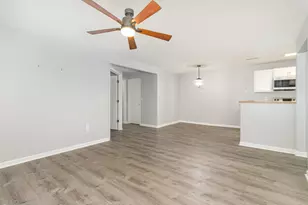 561 Napa Valley Ln, Crestview Hills, KY 41017 - Photo 3