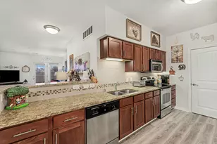 1859 Riverpointe Ct, Dayton, KY 41074 - Photo 9