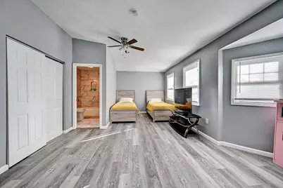 227 Highland Avenue, Fort Mitchell, KY 41017 - Photo 11