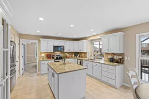 928 Dustwhirl Dr, Union, KY 41091 - Photo 13