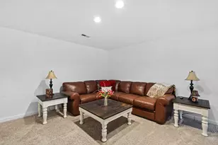 928 Dustwhirl Dr, Union, KY 41091 - Photo 37