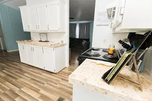 257 Locust Creek Dr, Foster, KY 41043 - Photo 3