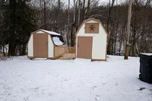 257 Locust Creek Dr, Foster, KY 41043 - Photo 9