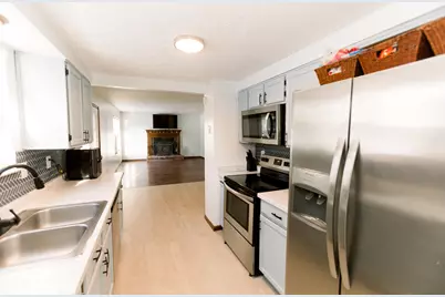 3061 Merrie Drive, Hebron, KY 41048 - Photo 9