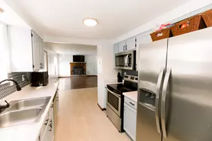 3061 Merrie Dr, Hebron, KY 41048 - Photo 9